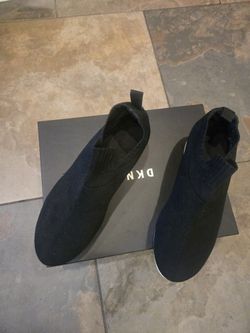 DKNY SNEAKERS