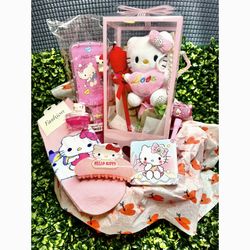 Hello Kitty Bundle 