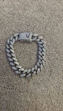 iced out cuben link bracelet