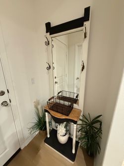 Gorgeous vintage wood hall tree