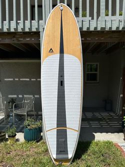 Adventure Paddleboarding 10’ Paddleboard