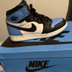 Jordan 1 High University Blue Black Toe 