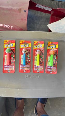 Nintendo Pezz candies