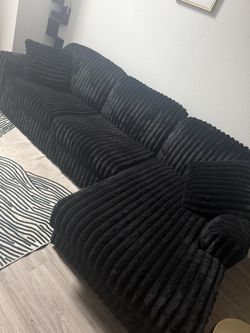 Black Comfy Couch