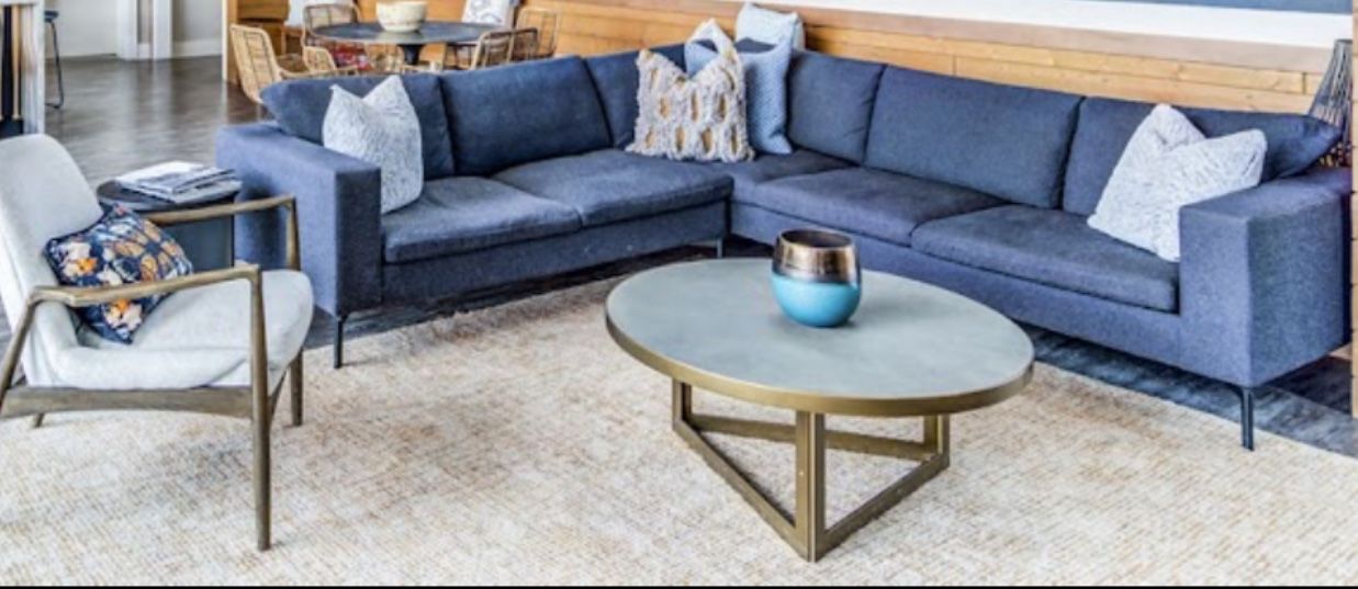 Modern L-Shaped Sectional Couch – Great Condition!