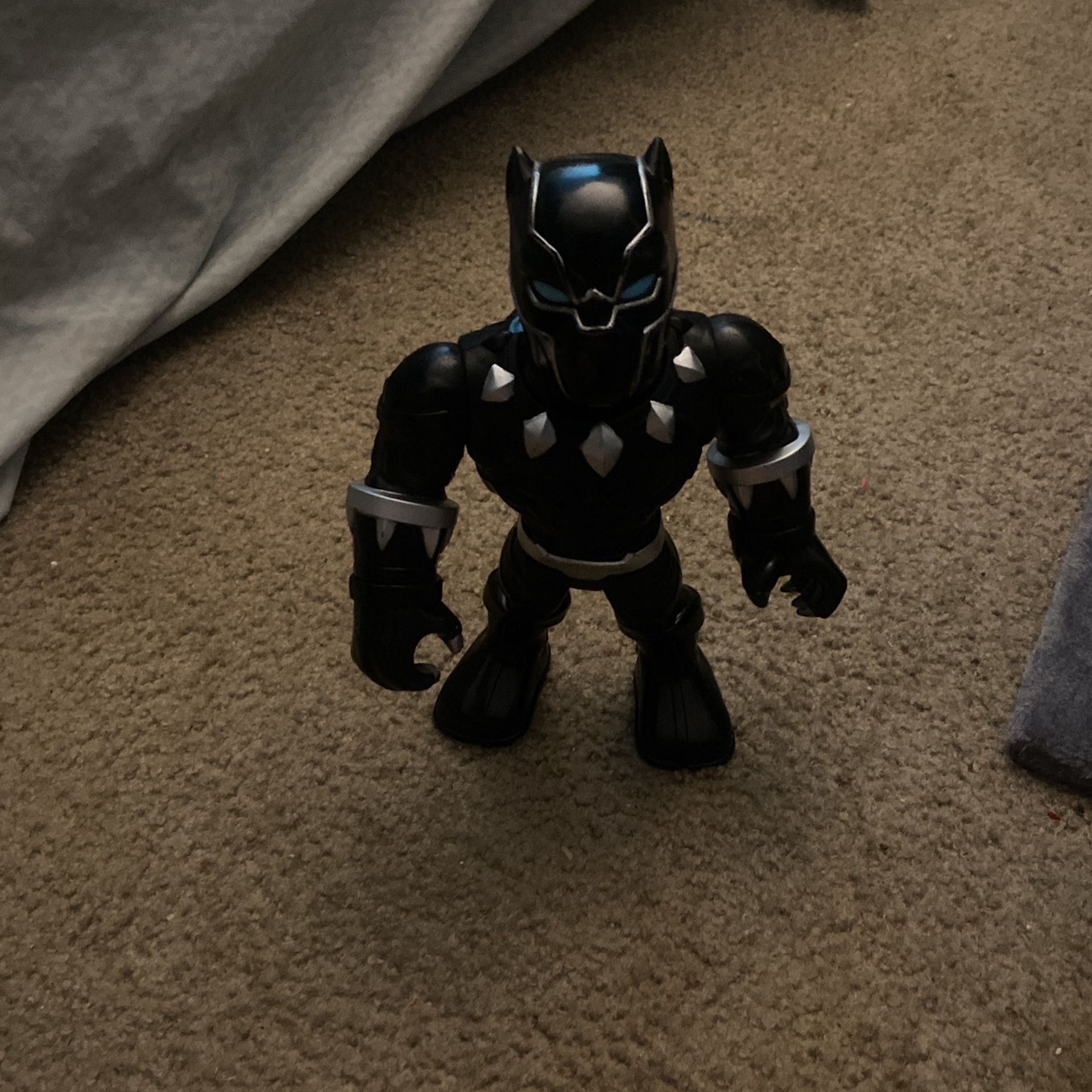 Black Panther Figure