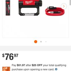 Milwaukee 550 Lumens LED REDLITHIUM USB Pivoting Flood Light