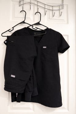 Figs Xxs Jogger One Pocket Top