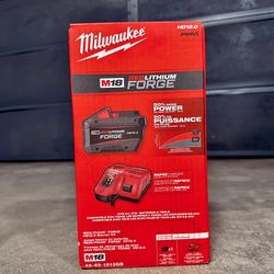 Milwaukee M18 FORGE 12.0 Battery & Rapid Charger