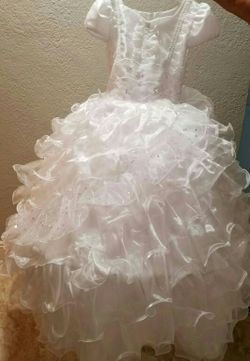 Girls dress
