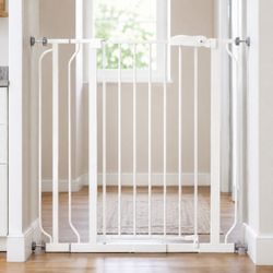 Regalo 36” Extra Tall Baby/Pet Gate – White