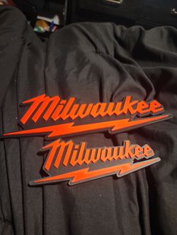 Milwaukee 3D batch logo emblem