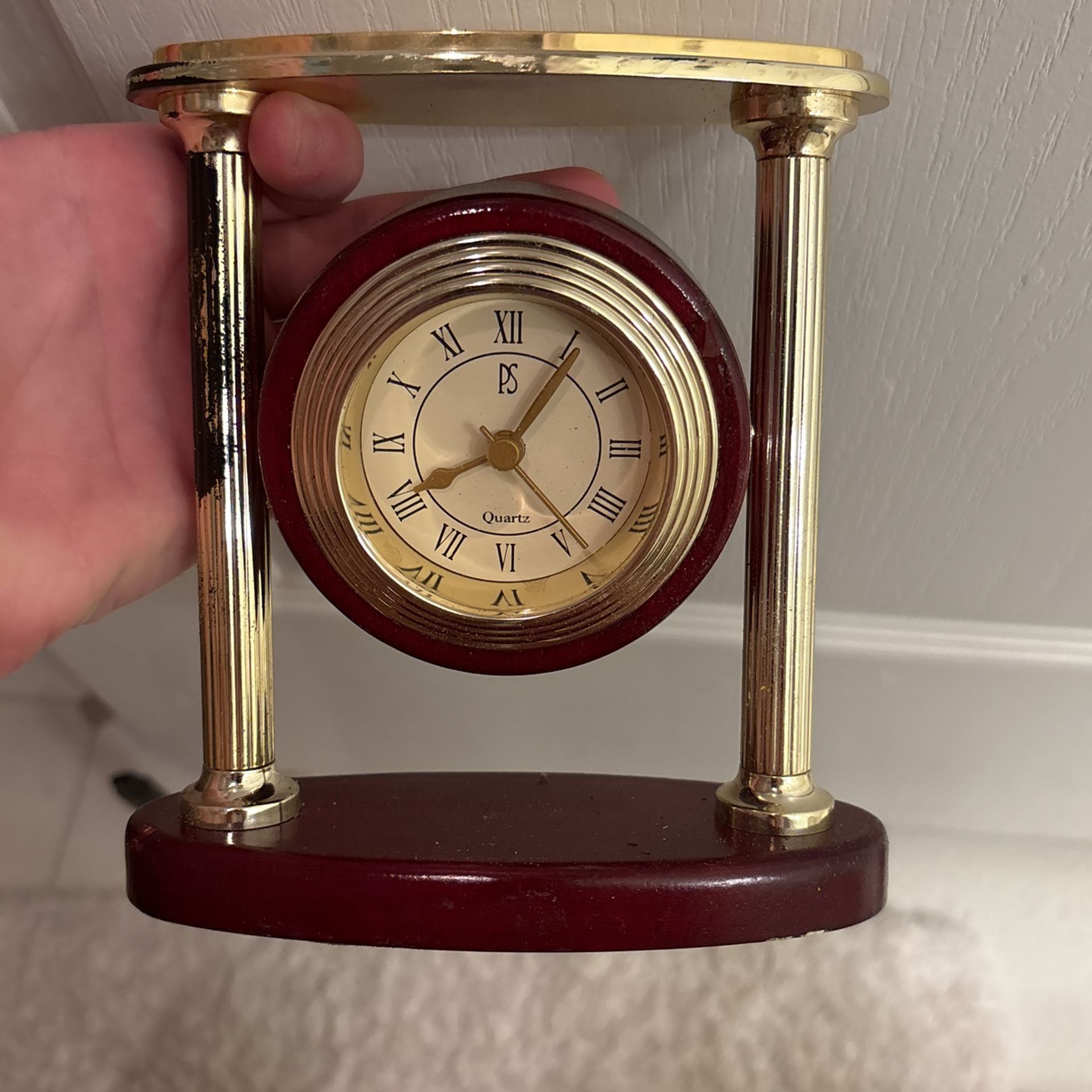 Vintage PS Paul Sebastian Wood/Brass Pillar Quartz Desk Shelf Mantel Clock