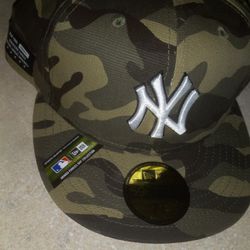 New York Yankees baseball team fitted cap