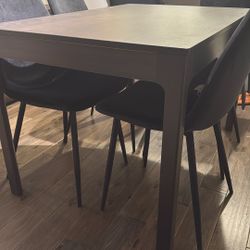 Dinning / Kirchen table By Ikea 