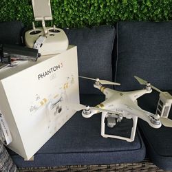 DJI Drone Phantom 3 Professional  4k $430