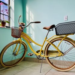 Huffy Cruiser Bicycle Bike Girl 26 Inch 