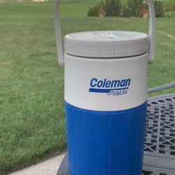 VTG Coleman PolyLite 2L Cooler w/ Spout, Made in USA