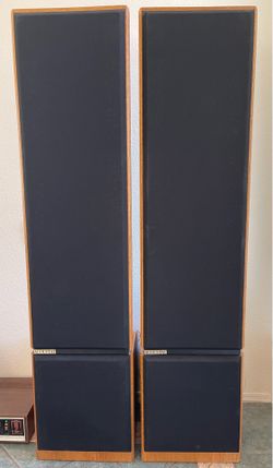 68” tall Rockford Acoustat Spectra 1100 Electrostatic Speakers, made in USA, great sound with frequency range and amp selector switch