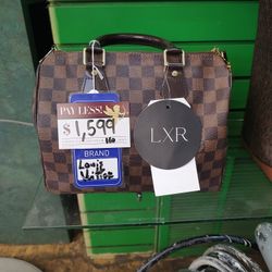 Louis Vuitton Purse 