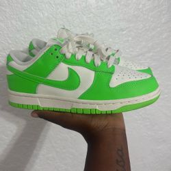 Nike Dunks Size 7 