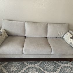 Sofa (Pet Free, Smoke Free Home) 