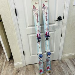 ROSSIGNOL SKIS WITH BINDINGS 130cm
