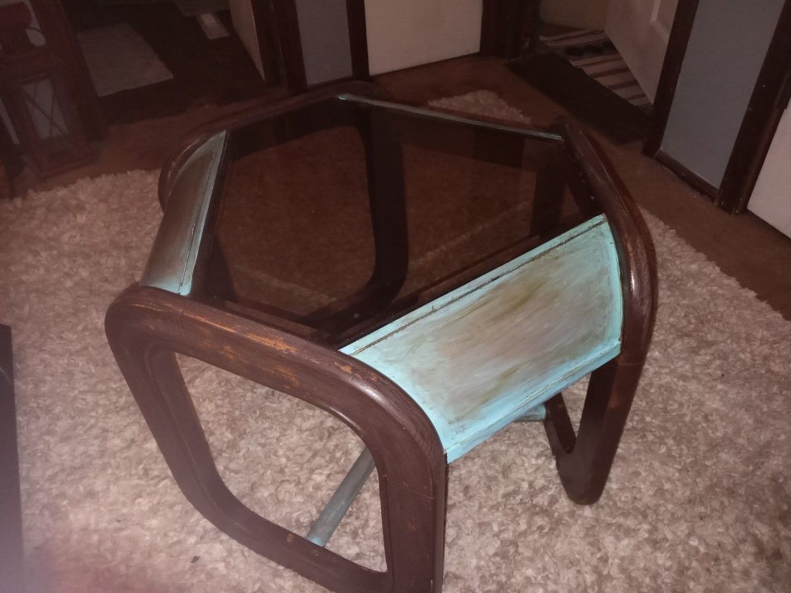 Antiqued End Table With Glass Top