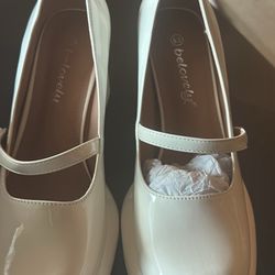 Shoes For Women Princess 12 White Size 6.5 New