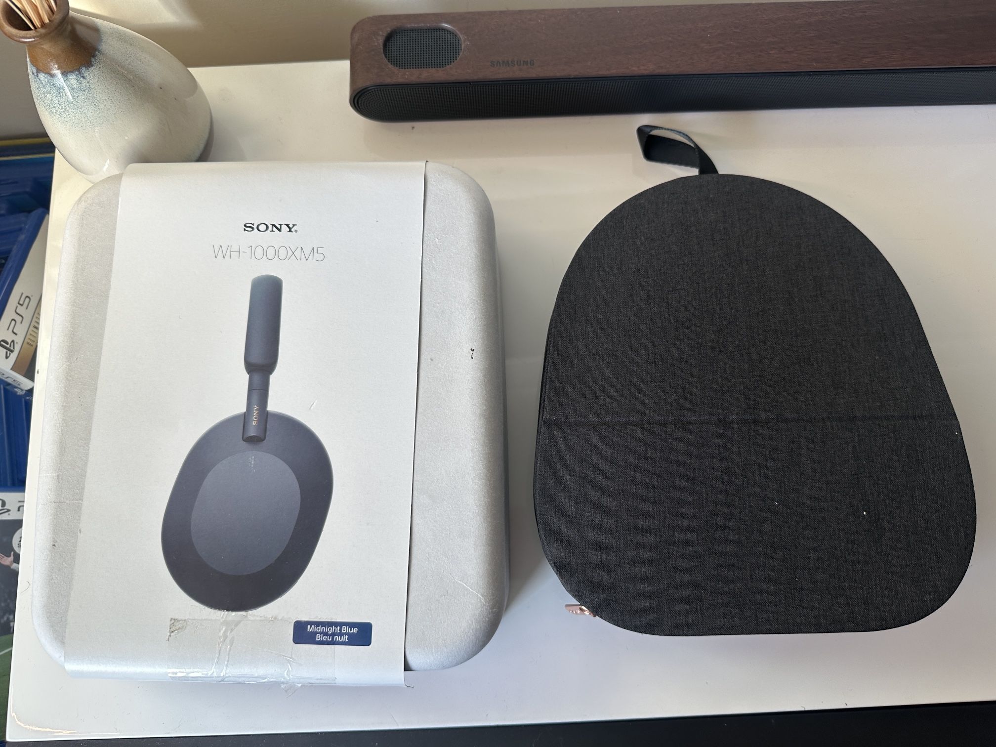 Sony WH-1000XM5 headphone