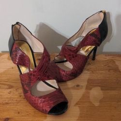 Michael Kors Women's Berkley Sandal Size 6 Cross Strap High Heel Red Snakeskin