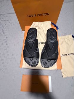 100% Authentic 100% Authentic Louis Vuitton Men's Black Logo Slide Sandals Leather LV Size 10 UK US 11
