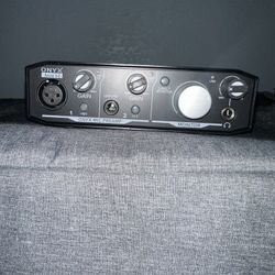 Mackie Onyx Artist 1-2 USB Audio Interface