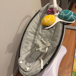 4mom Baby Swing 