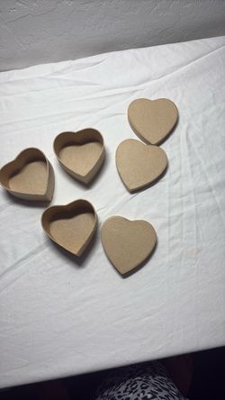 Heart-Shaped Papier-Mâché Boxes Set of 3