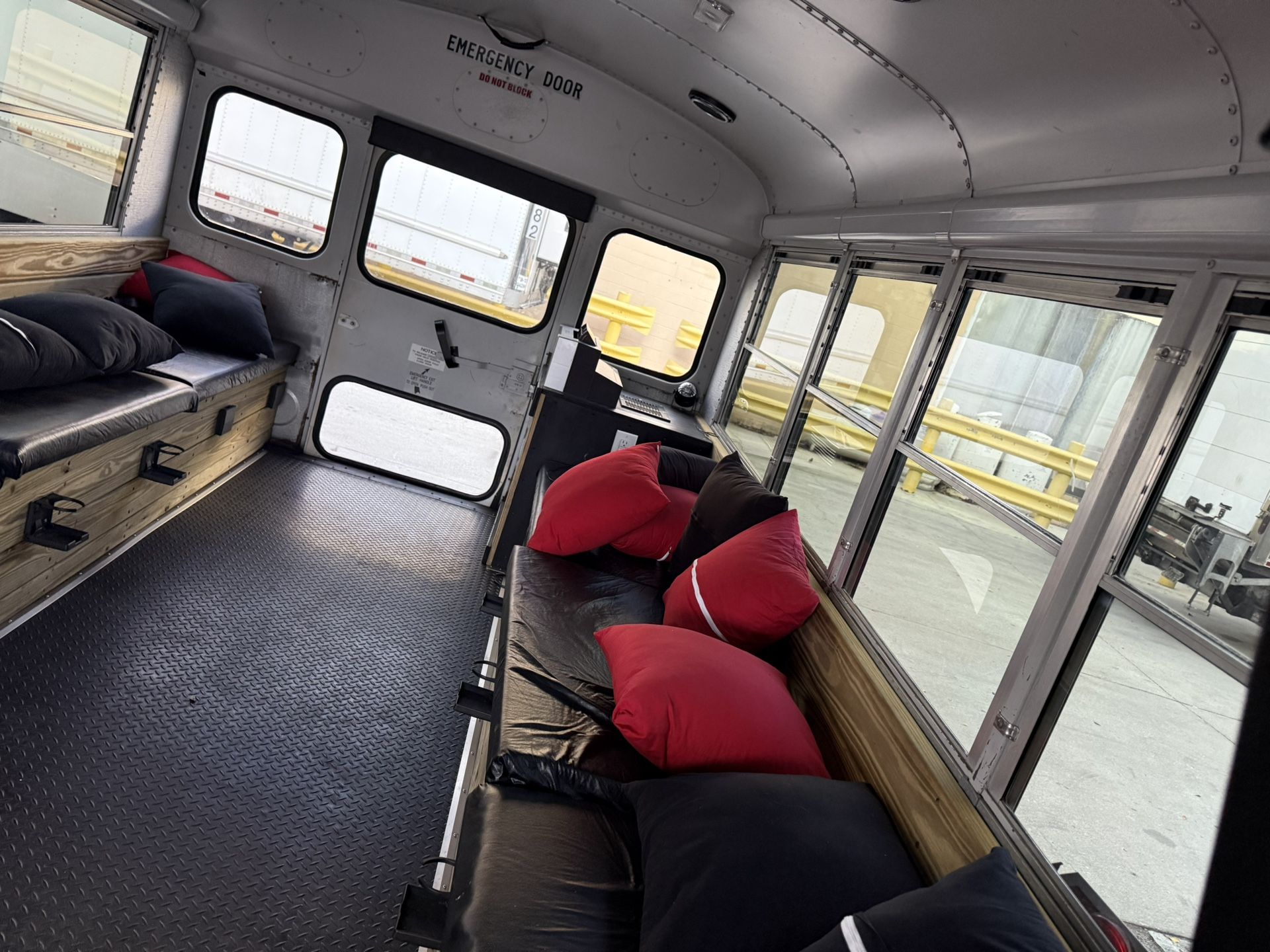 Chevy Express 3500