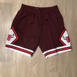 Size Large - Mitchell And Ness Authentic Swingman Shorts NBA Basketball Chicago Bulls Michael Jordan Supreme 