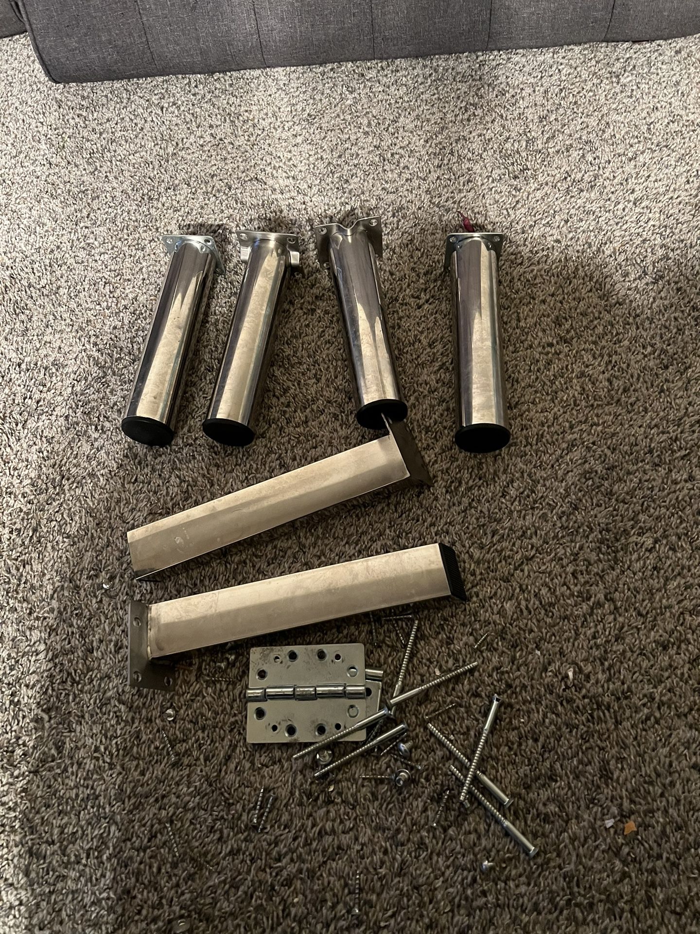 Futon (pickup today, 12/26) for Sale in WA OfferUp