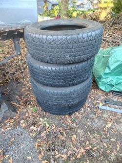 Used goodyear Wrangler 265/R18