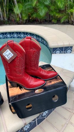 Kids cowboy boots size 2