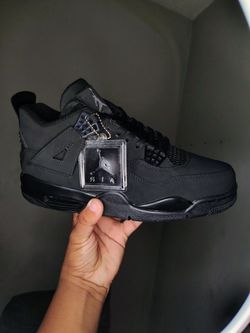 Black cats 4s