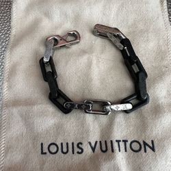 Louis Vuitton Bracelet 