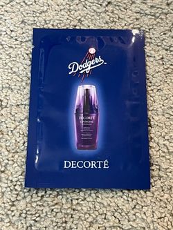LA DODGERS - OFFICIAL 2026 DECORTE TRADING CARD SET - 9/20/26 SGA - NEW, SEALED