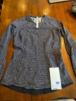 Lululemon “runderful” long sleeve