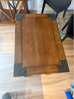 Heavy duty chairside tables