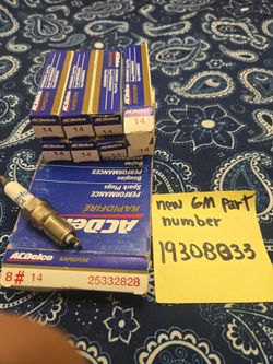 Rapidfire spark plugs GM OEM new eight for $40