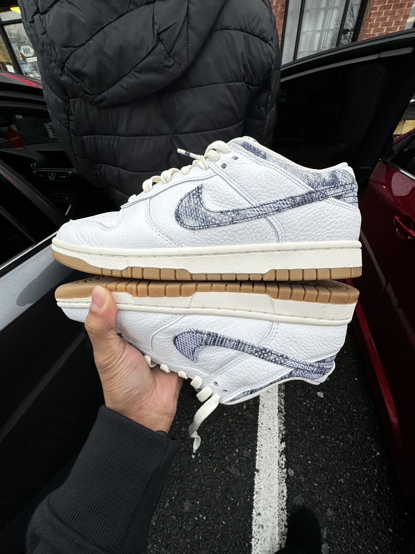 Nike dunks Size 8.5