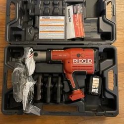 RIDGID RP 330-B Battery Powered Press Tool 18V Cordless Kit 
