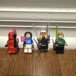 2024 Lego Advent Calendar Mini Fig Lot 