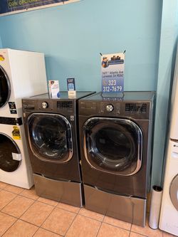 LG Front load Washer and Gas Dryer Set